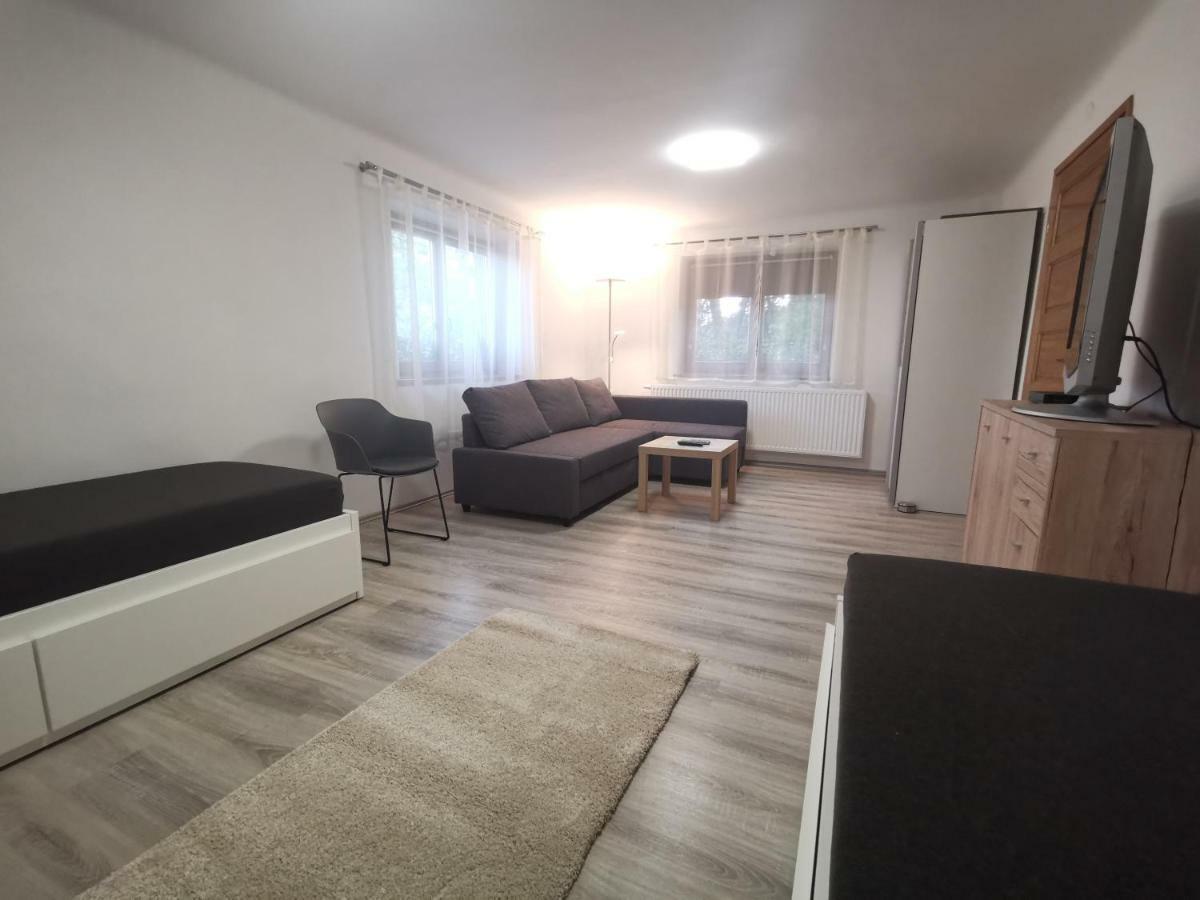Szent Erzsebet Apartmanhaz Kecskemét Exteriér fotografie